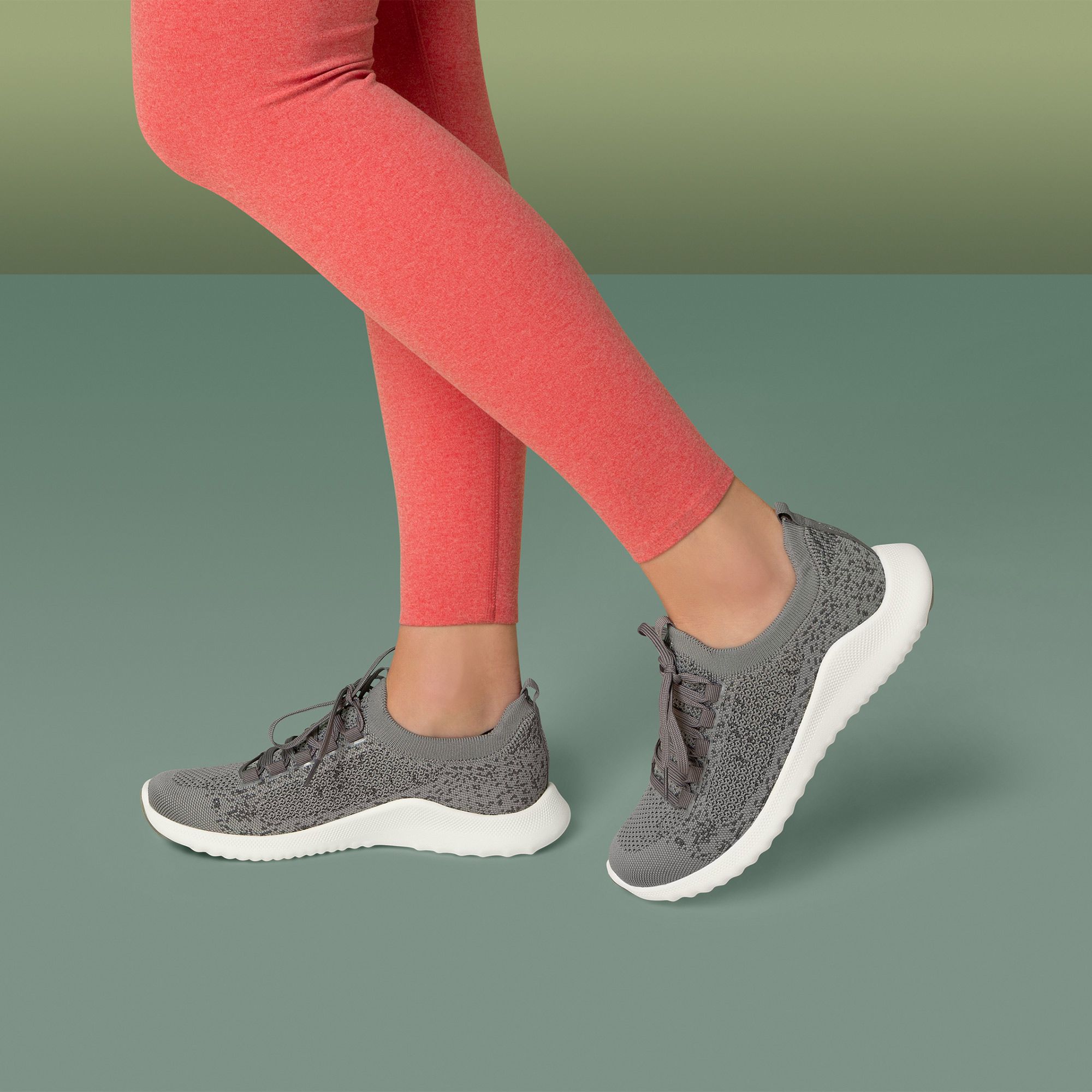Giày sức khỏe nữ Aetrex Carly Grey
