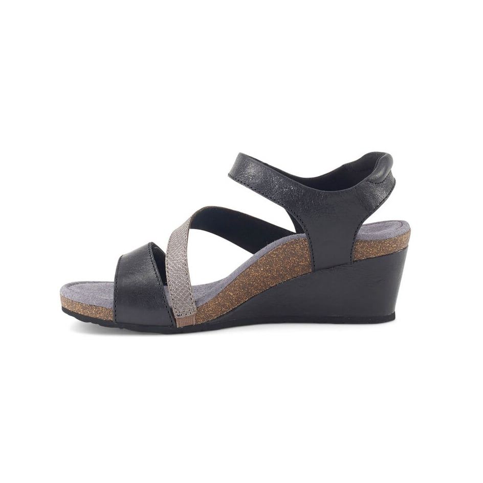 Sandal sức khỏe nữ Aetrex Brynn Black