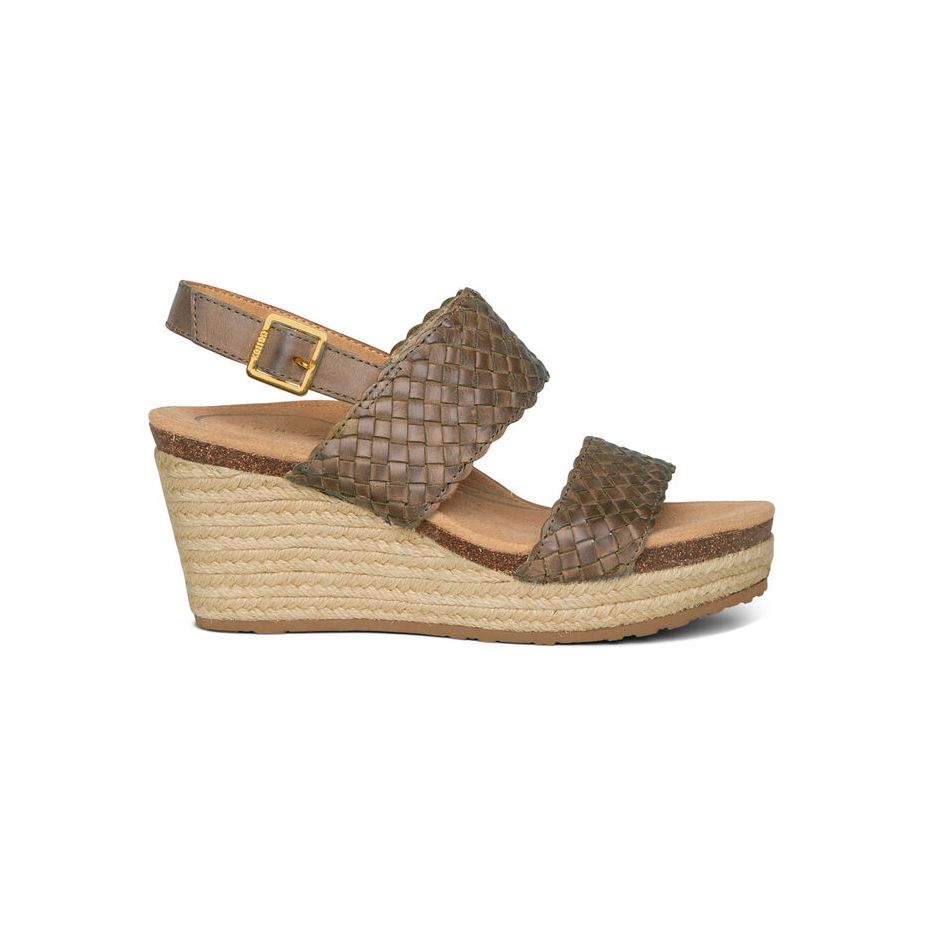 Sandal sức khỏe nữ Aetrex Summer Taupe