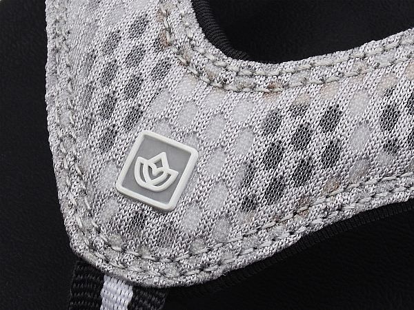 Dép sức khỏe nữ Spenco Yumi Breeze Black/Silver