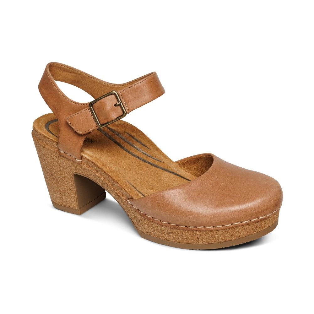 Giày sandal cao gót sức khỏe nữ Aetrex Finley Camel
