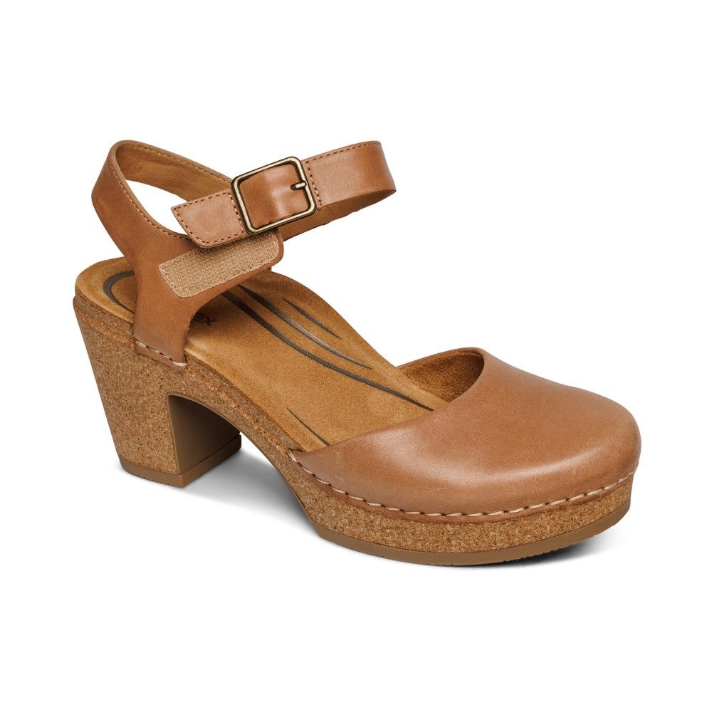 Giày sandal cao gót sức khỏe nữ Aetrex Finley Camel