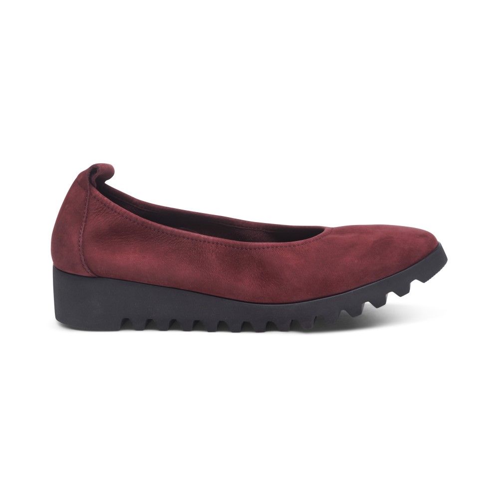 Giày lười sức Khỏe nữ Aetrex Brianna Red