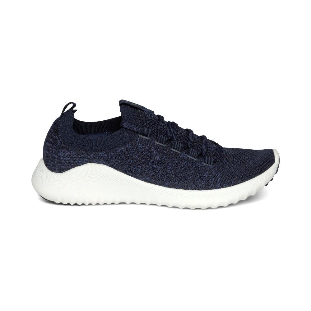 Giày thể thao sức khỏe nữ Aetrex Carly Navy