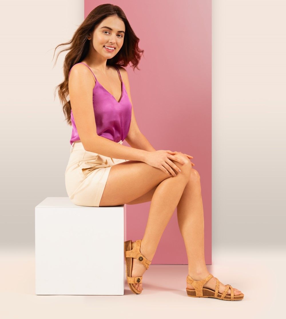 Giày sandal da sức khoẻ nữ Aetrex Jillian Brown