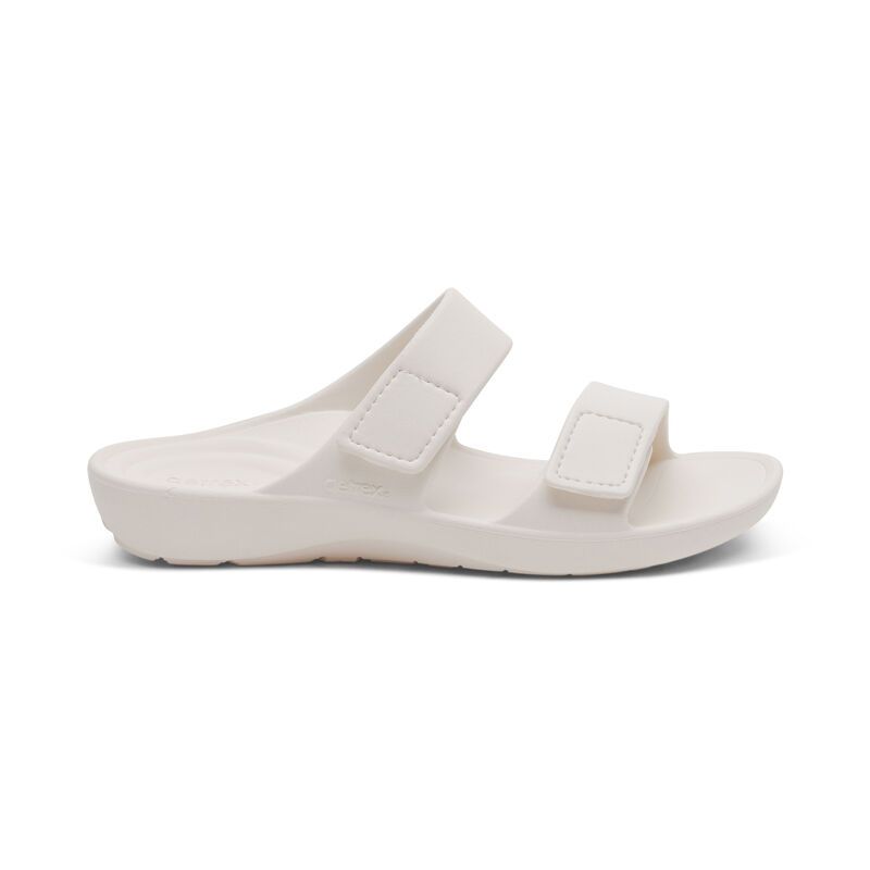 Dép quai ngang sức khỏe nữ Aetrex Kaia Ivory