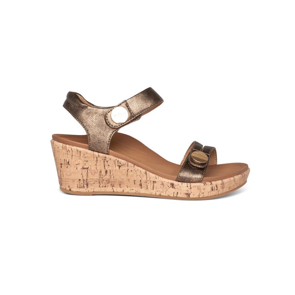 Sandal sức khỏe nữ Aetrex Livia Bronze