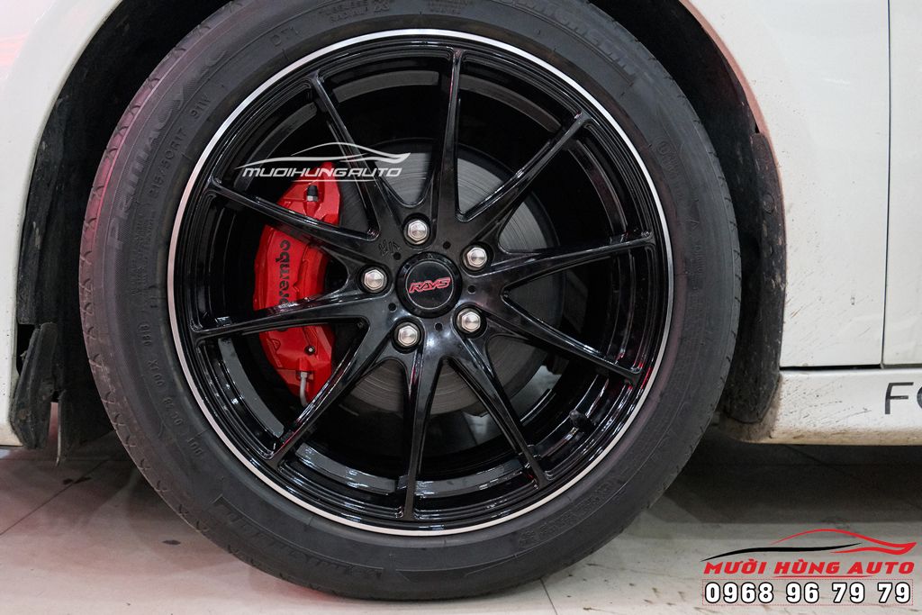 Combo Độ Mâm Và Gắn Ốp BREMBO Cho Xe FORD FOCUS Đẳng Cấp