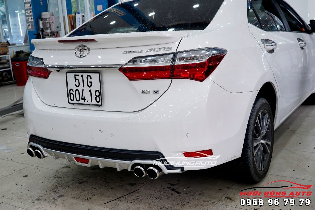 Lên Cặp Đuôi Pô Kiểu Tròn Đôi Thể Thao Cho TOYOTA ALTIS Uy Tín