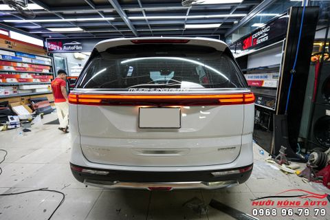  Thay Đèn Hậu Nguyên Cụm Cho Xe KIA CARNIVAL 2022 Tại TPHCM 