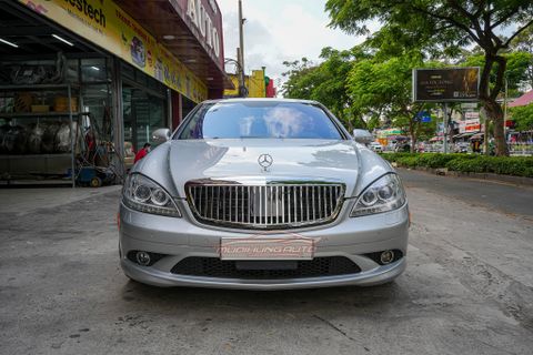  Độ Mặt Ga Lăng Cho Xe MERCEDES S550 Mẫu Maybach Cao Cấp 