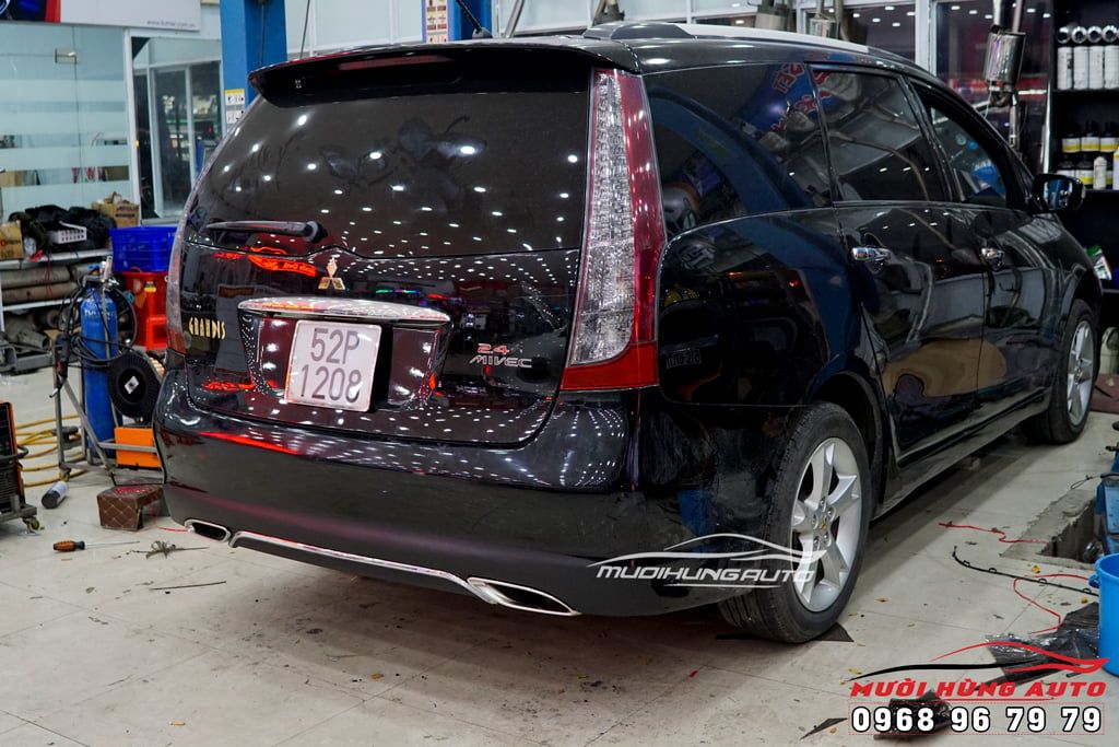 Mẫu Pô Mec Sang Chảnh Lắp Cho Xe MITSUBISHI GRANDIS Tại TPHCM