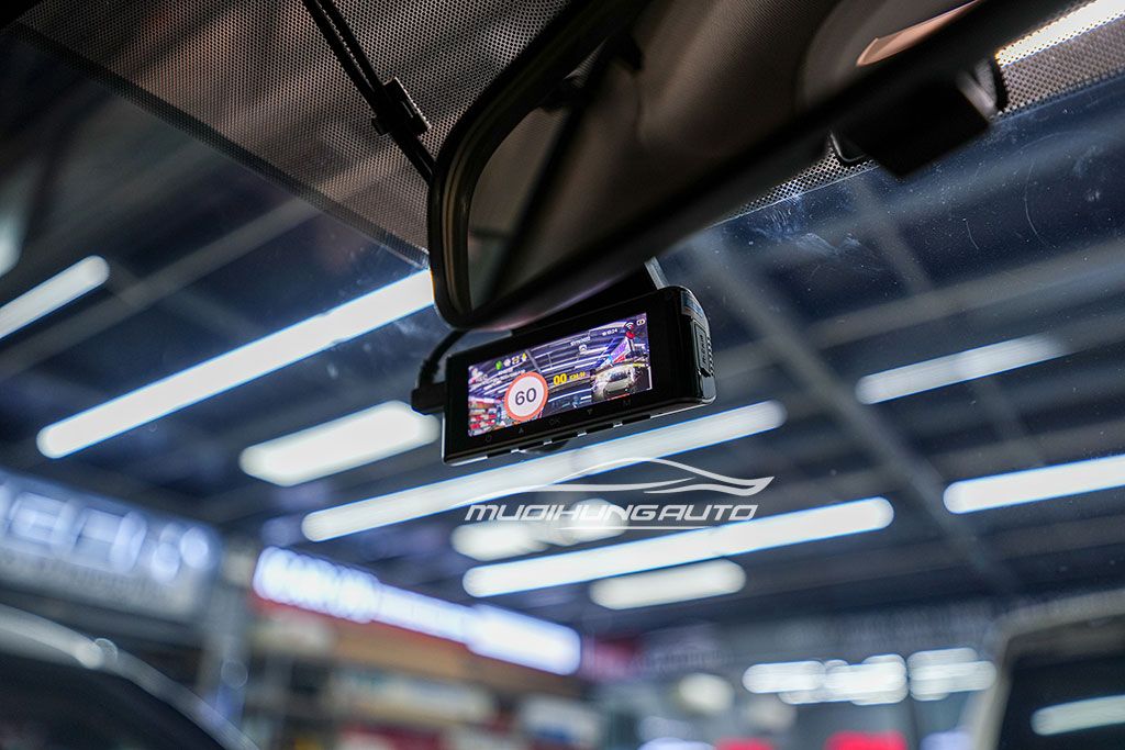 Xe Subaru Forester 2019 Lắp Camera Hành Trình Vietmap SpeedMap M1