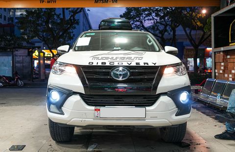  Xe Toyota Fortuner 2015 Độ Bi Led Gầm AES Chính Hãng 