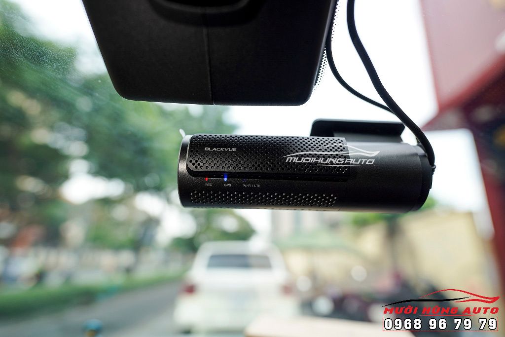 Trang Bị Bộ Camera Hành Trình BLACKVUE DR750-2CH Cao Cấp Cho MAZDA CX9