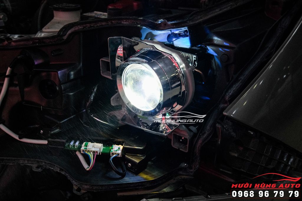 Độ Bi LED Laser Aozoom JAGUAR Cho Toyota Fortuner 2020 Chuyên Nghiệp