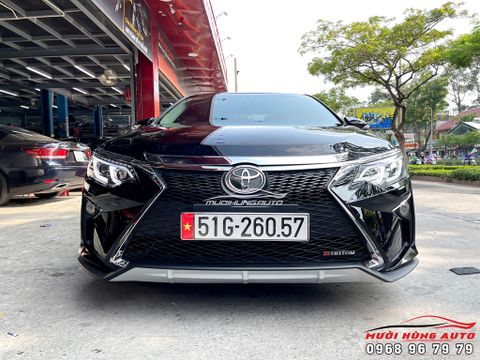  Thay Đèn Pha Và Đèn Hậu Nguyên Cụm Siêu Chất Cho Xe TOYOTA CAMRY 