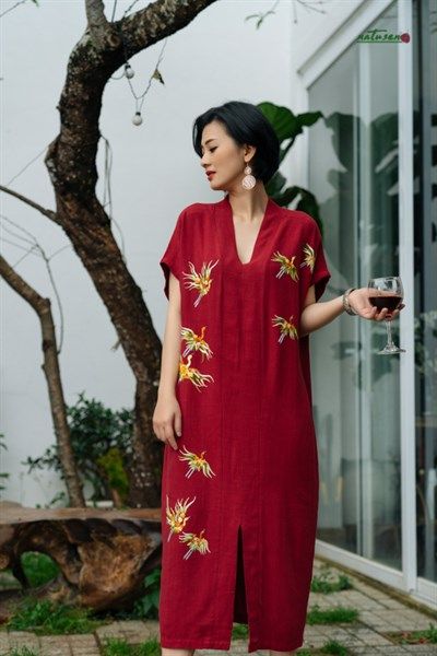  Đầm Yuna đỏ thêu tay Cửu Hạc Đoàn Viên kimono 