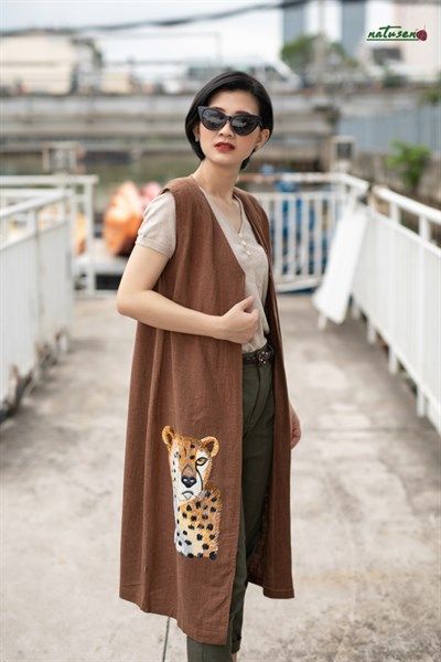Áo thêu thủ công Beo Cheetah áo Linen khoác dài