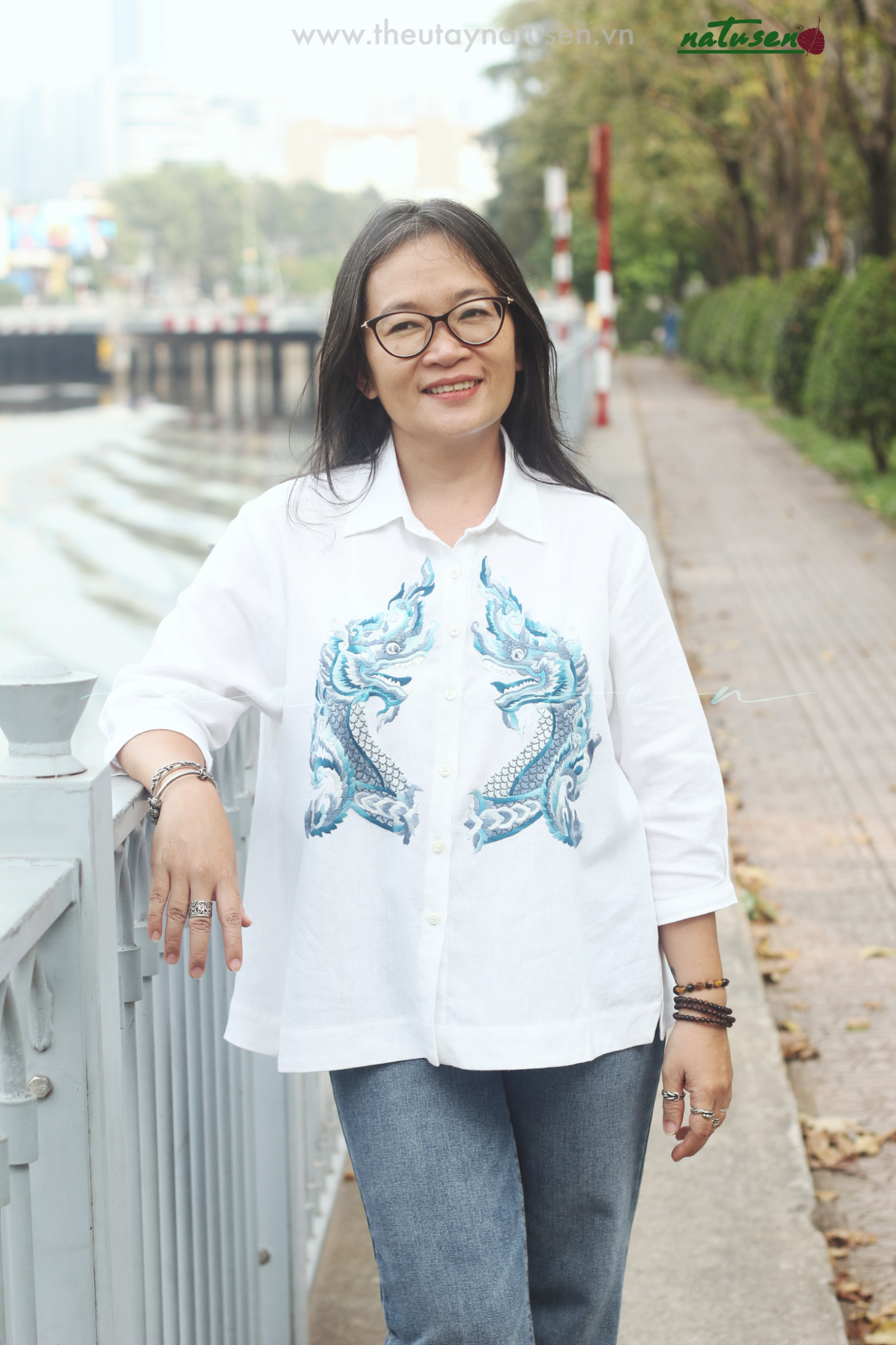 Áo chemise Trắng thêu tay 2 Rồng Naga
