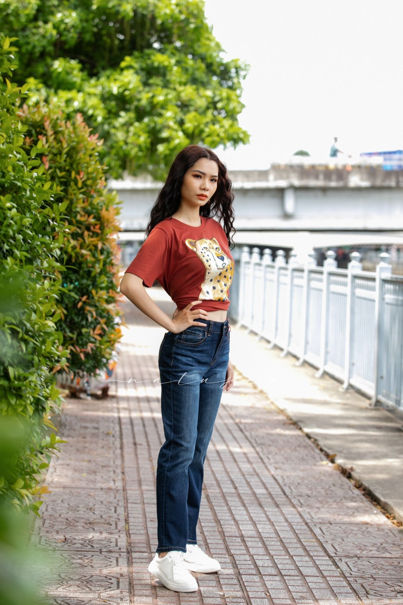 Quần Jeans suông đứng Dark râu mèo