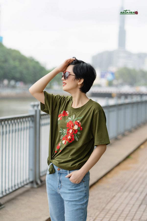 Áo thun Olive thêu tay hoa Phượng Đỏ