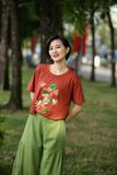  Áo Tshirt Vintage Brick thêu tay Tắc Kè 