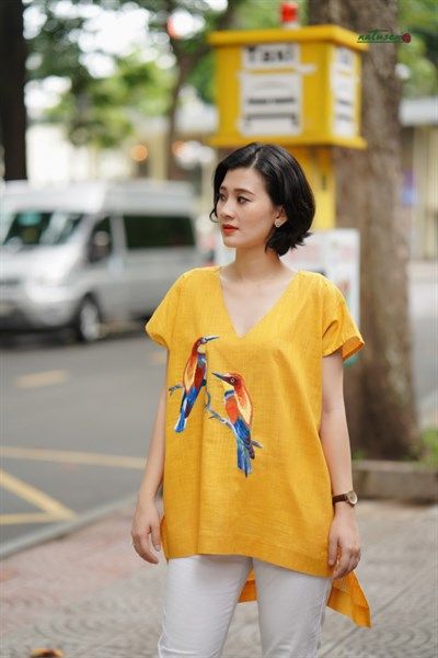 Áo thêu tay linen vàng Bold đôi Sả