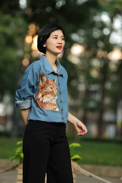 Áo chemsie denim TD thêu Mèo Lynx