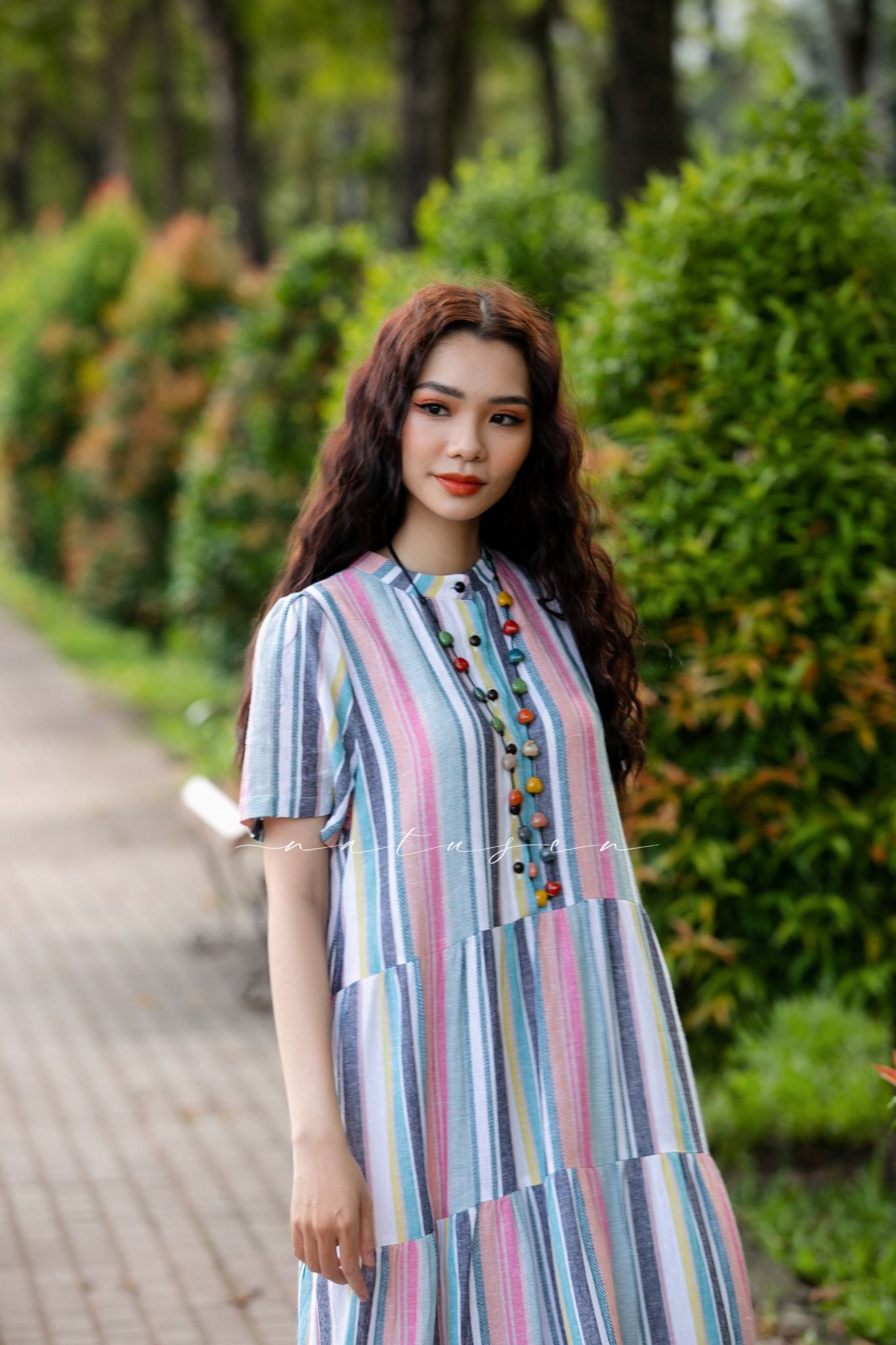 Dây chuyền gốm Pop Art dài gút hạt