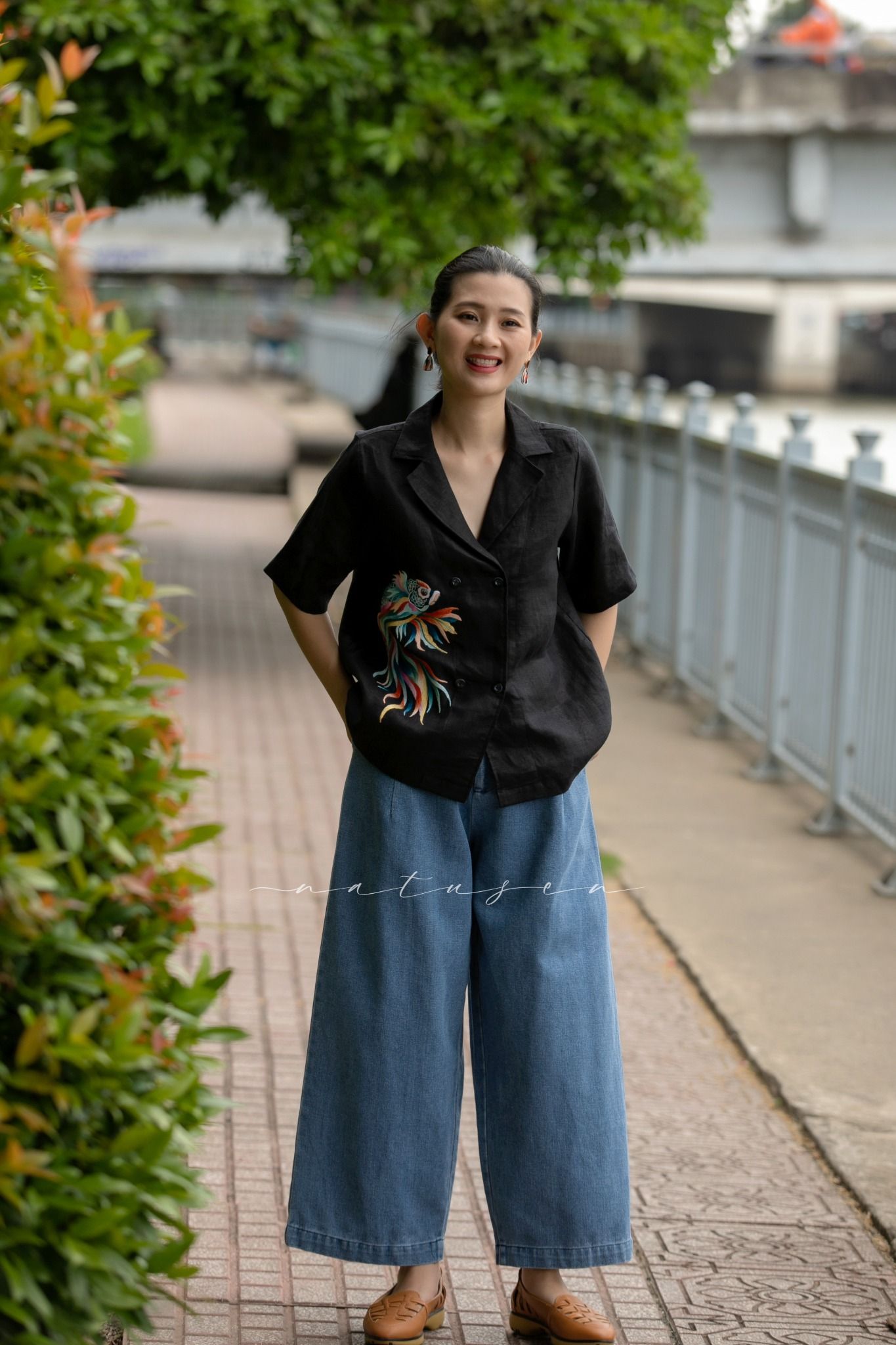 Quần Jeans lửng ống suông Light