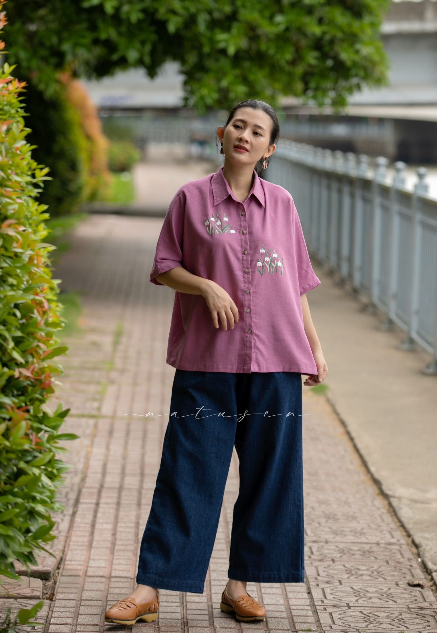 Quần Jeans lửng ống suông Dark