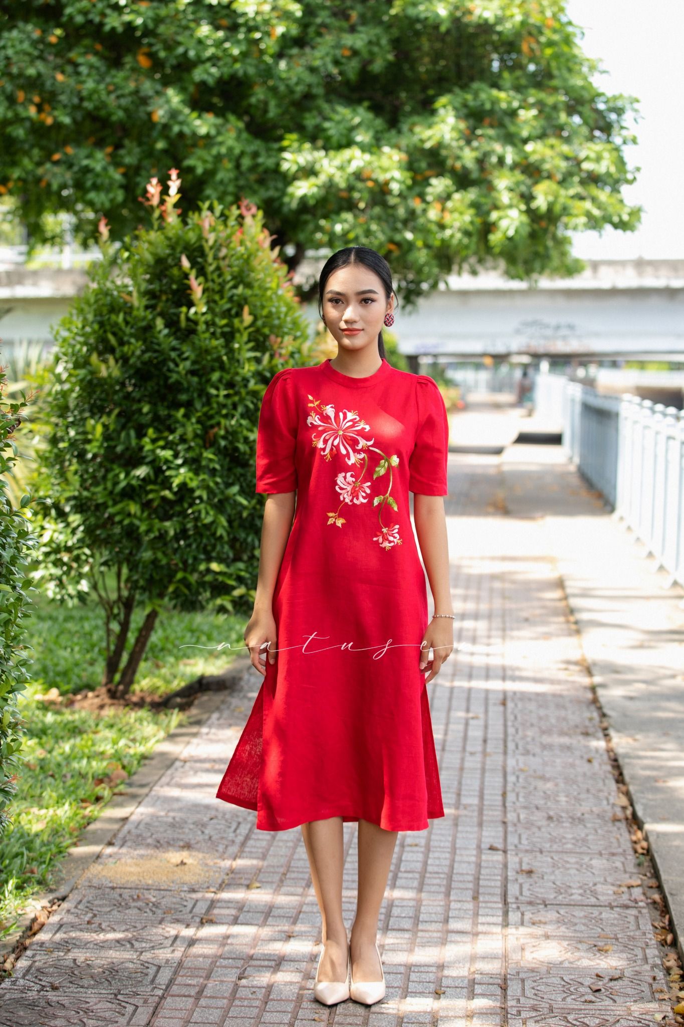 Đầm Mabelle Đỏ thêu tay Kim Ngân Mỹ Tú