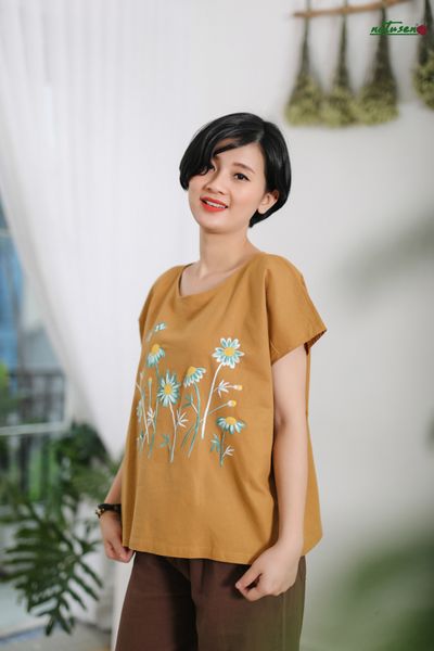  Áo linen thêu tay vàng đồng thêu Hoa Tầm Xuân 