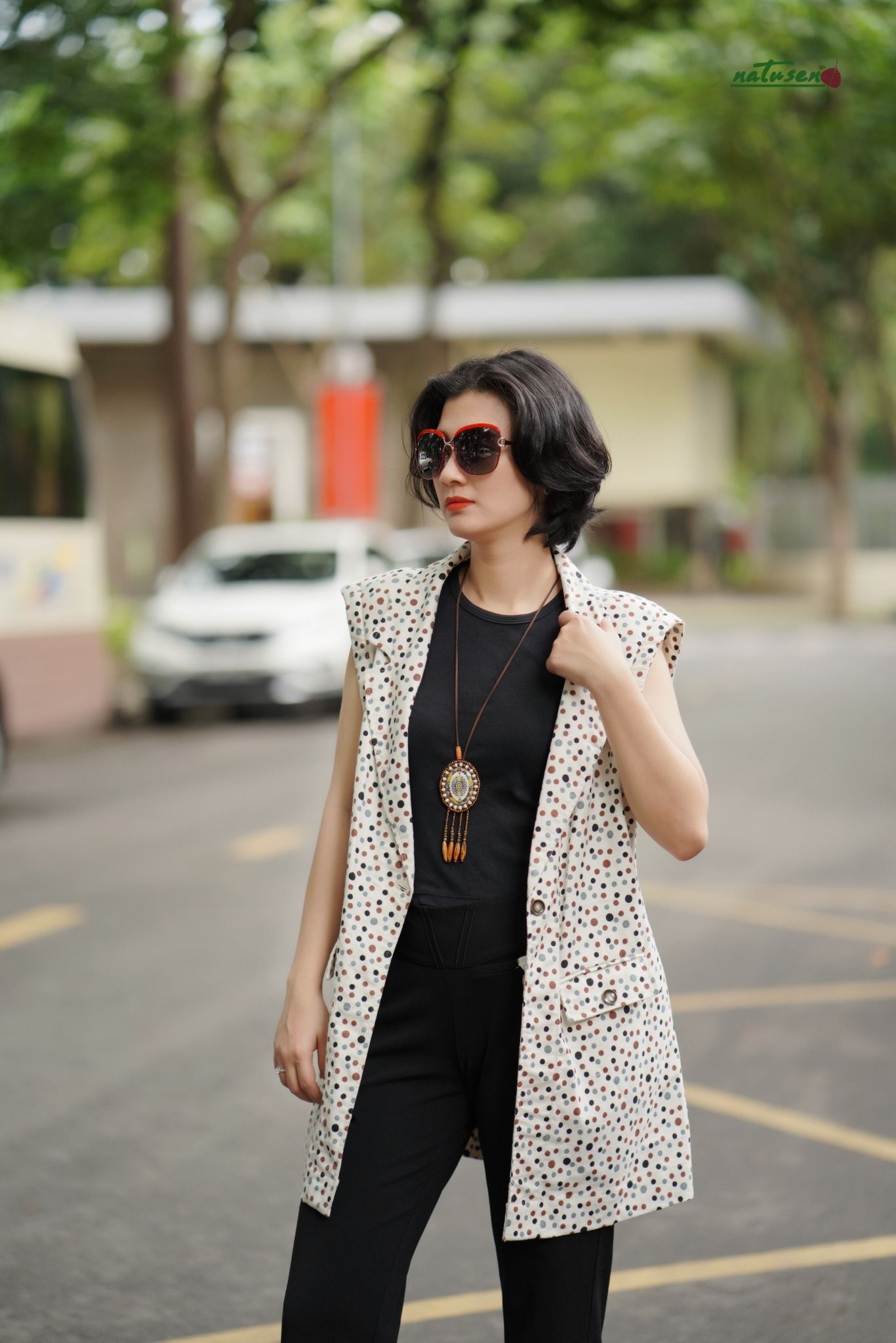 Áo khoác Blazer không tay in BI