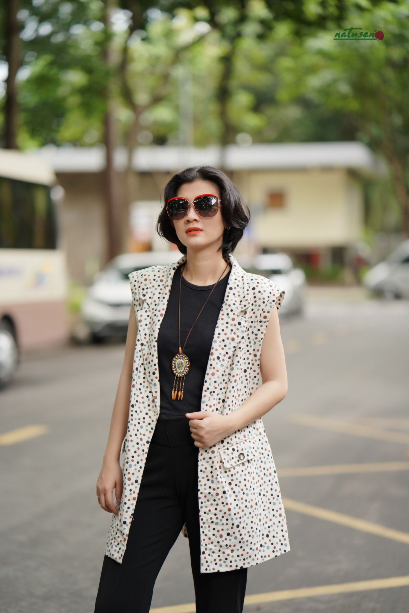 Áo khoác Blazer không tay in BI