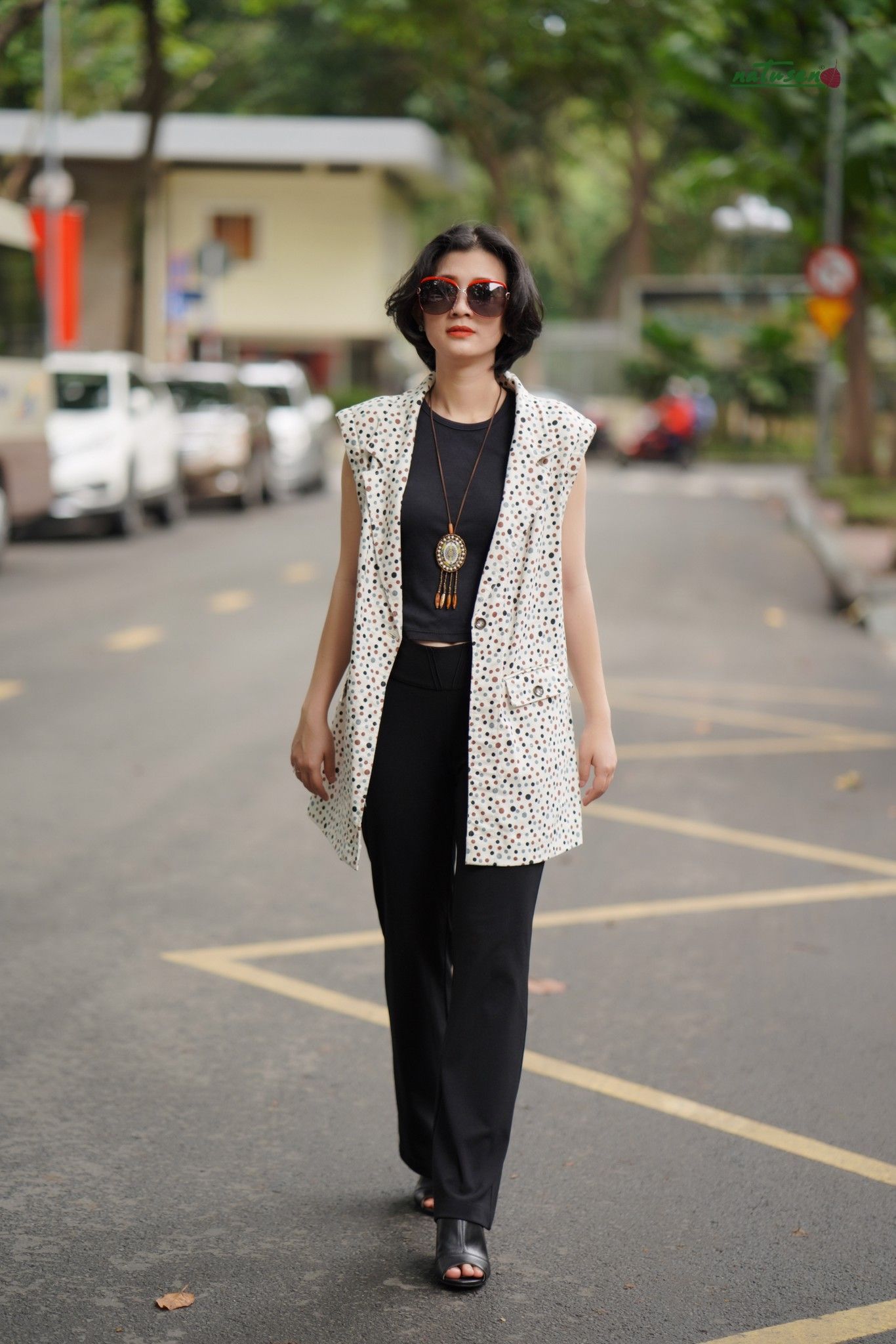 Áo khoác Blazer không tay in BI