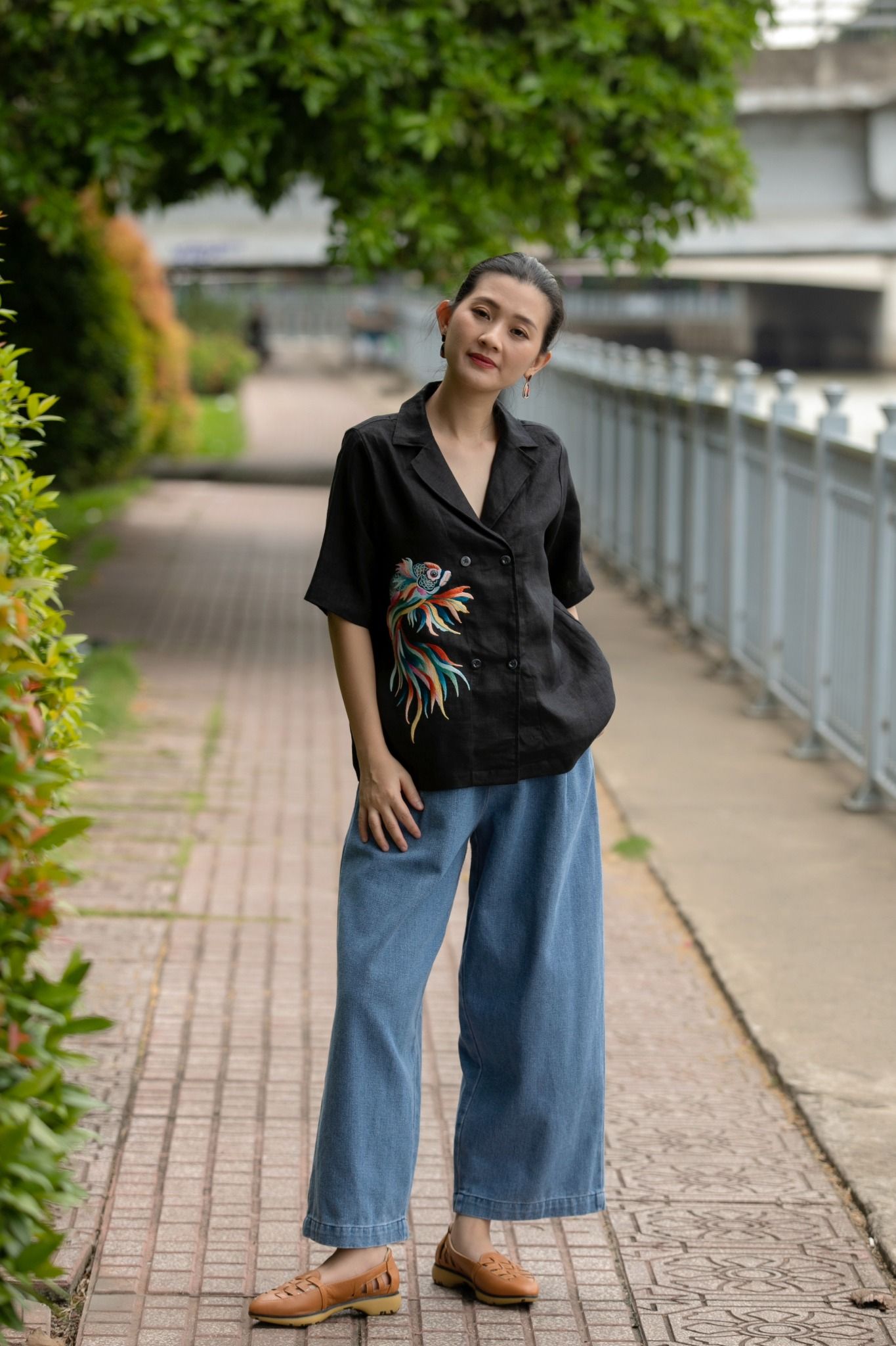 Quần Jeans lửng ống suông Light