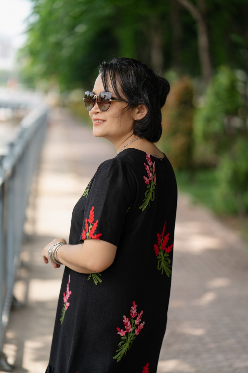 Đầm BaBy Đen Ren thêu tay ngắn