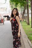  Đầm Chingi cotton lụa đen bông đỏ 