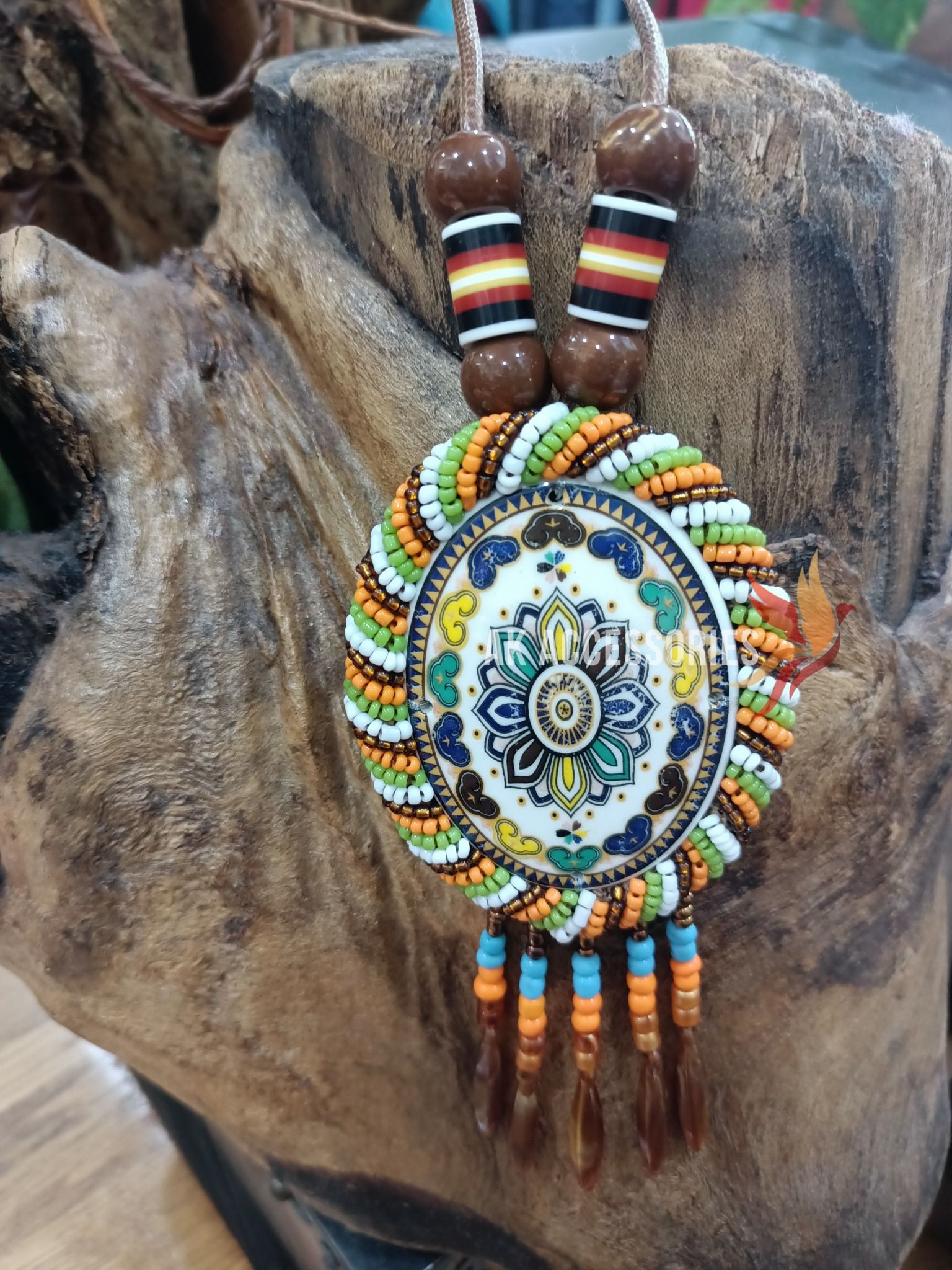 Dây đeo cổ Boho kết hạt oval cườm xoắn