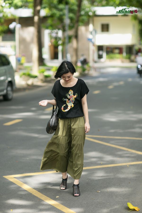 Chân váy Gypsy nhúng tầng xanh dương dài Freesize