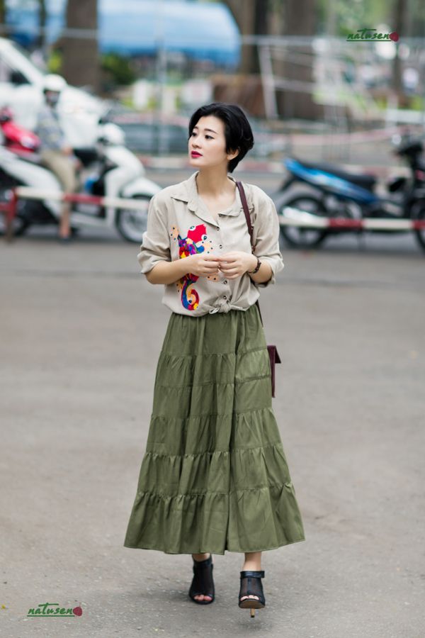 Chân váy Gypsy nhúng tầng xanh dương dài Freesize