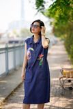  Đầm thêu tay denim chemise trụ Taucan TD 