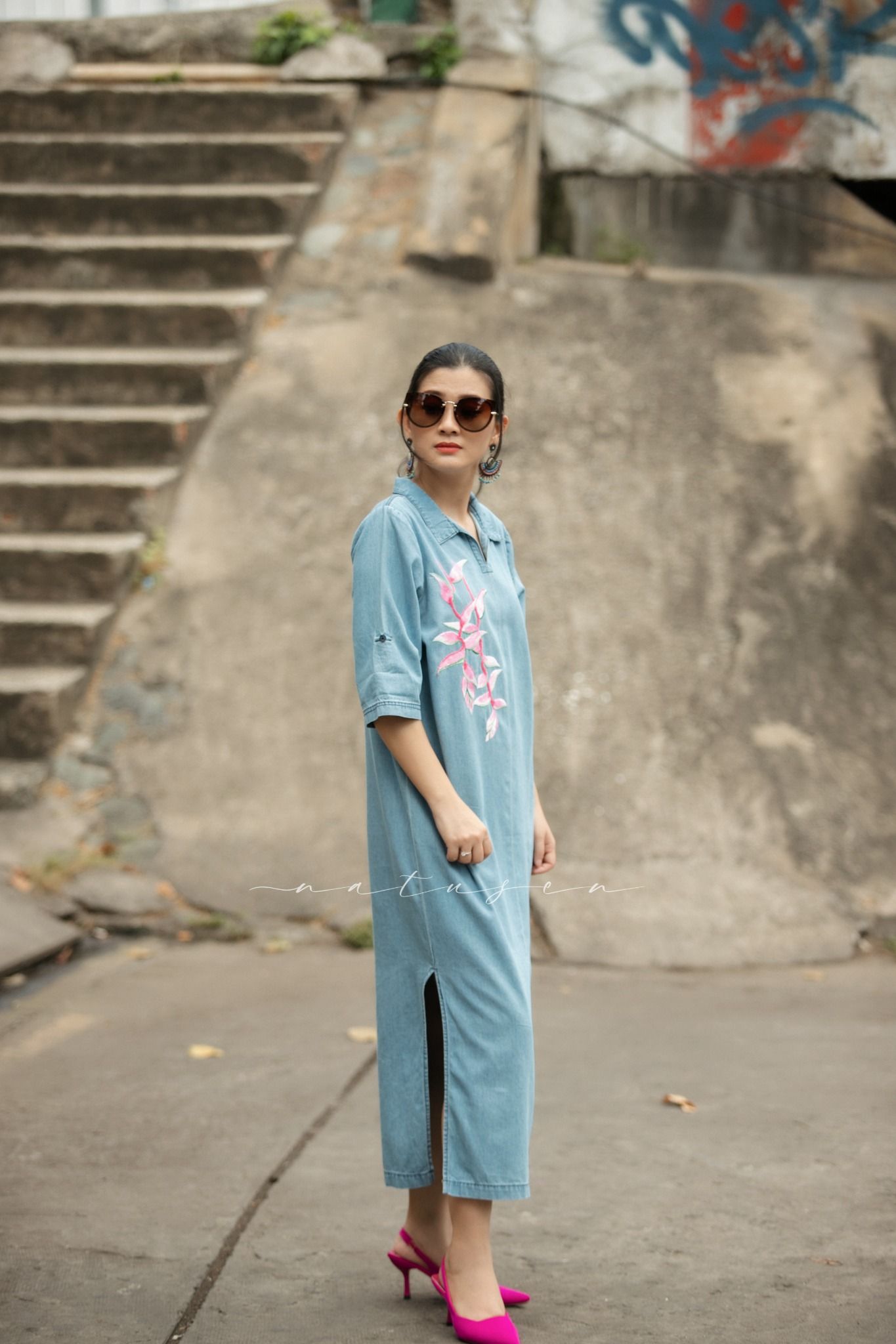 Đầm Lanna denim thêu tay Sexy Pink
