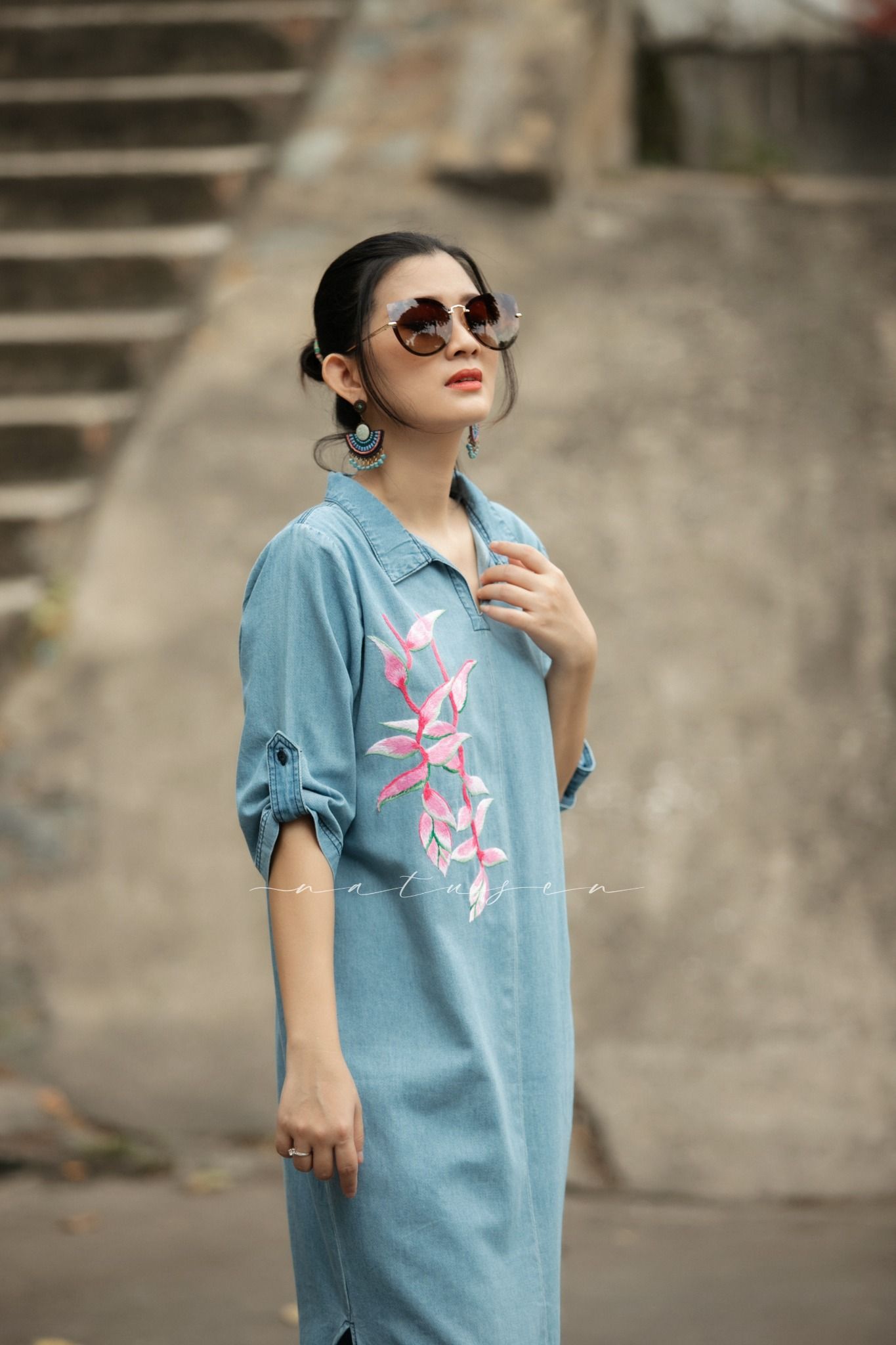 Đầm Lanna denim thêu tay Sexy Pink
