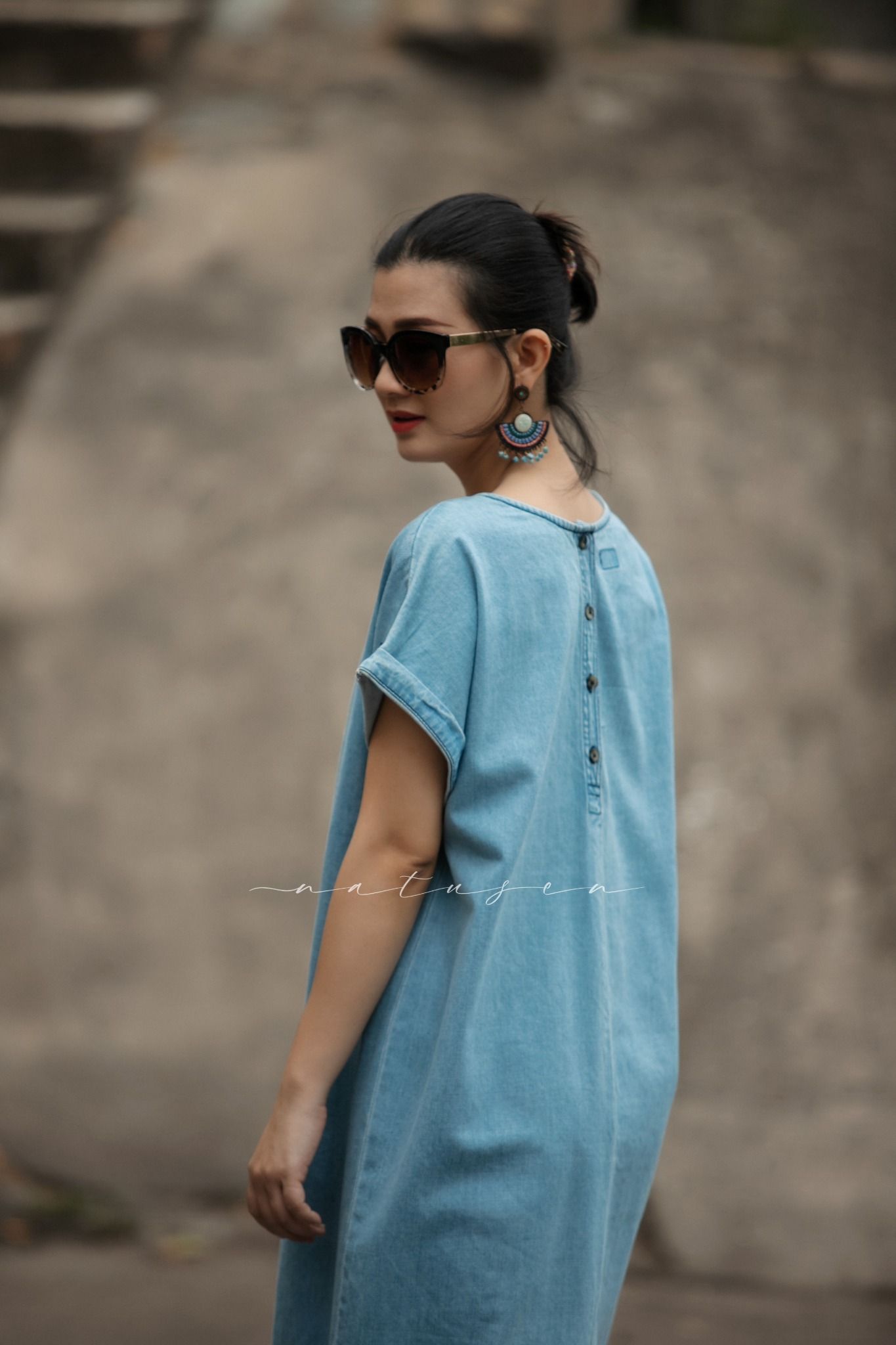 Đầm Tahera denim thêu tay Cá Betta