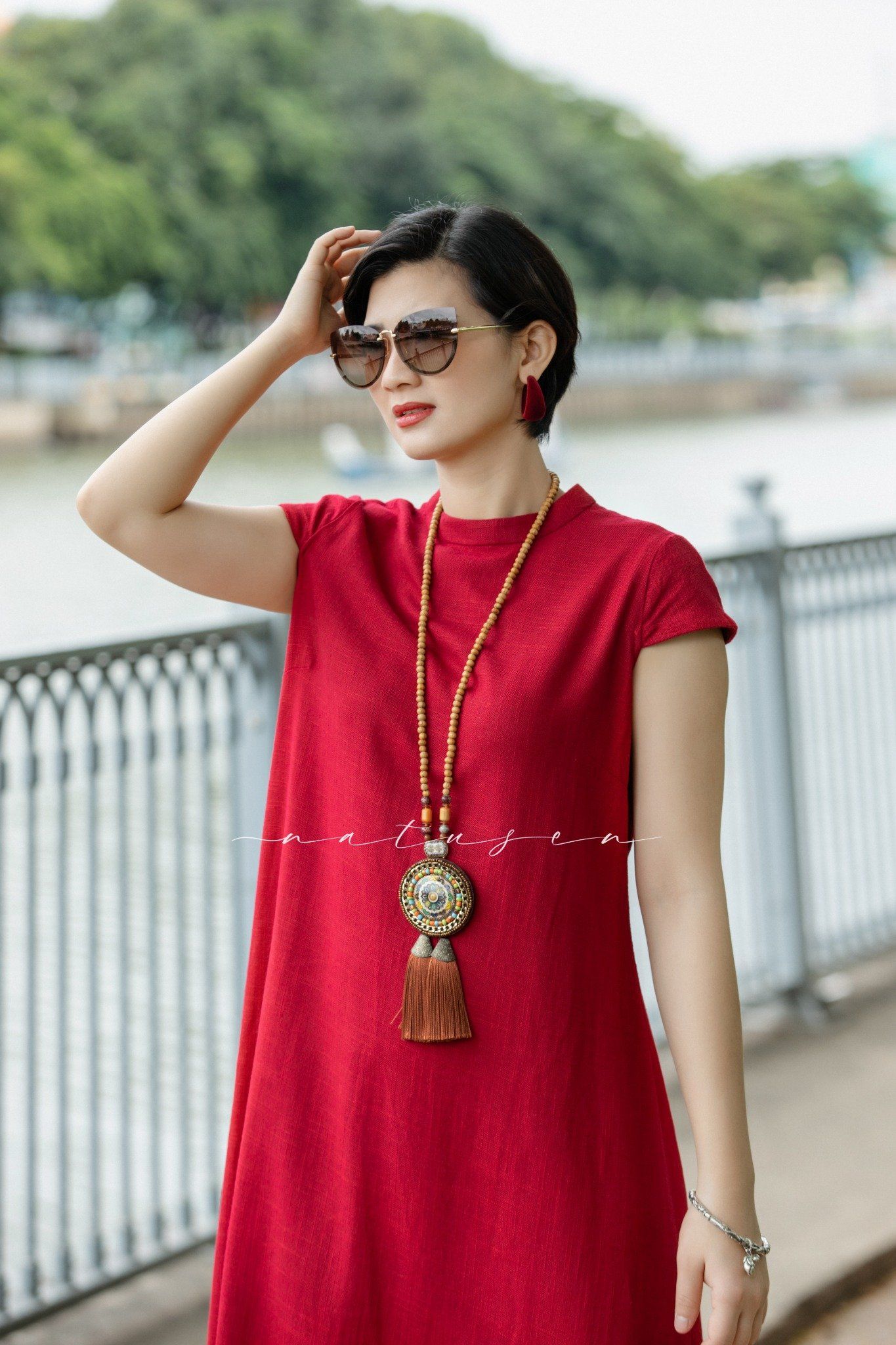 Đầm Selena Đỏ Tết cổ O tay con