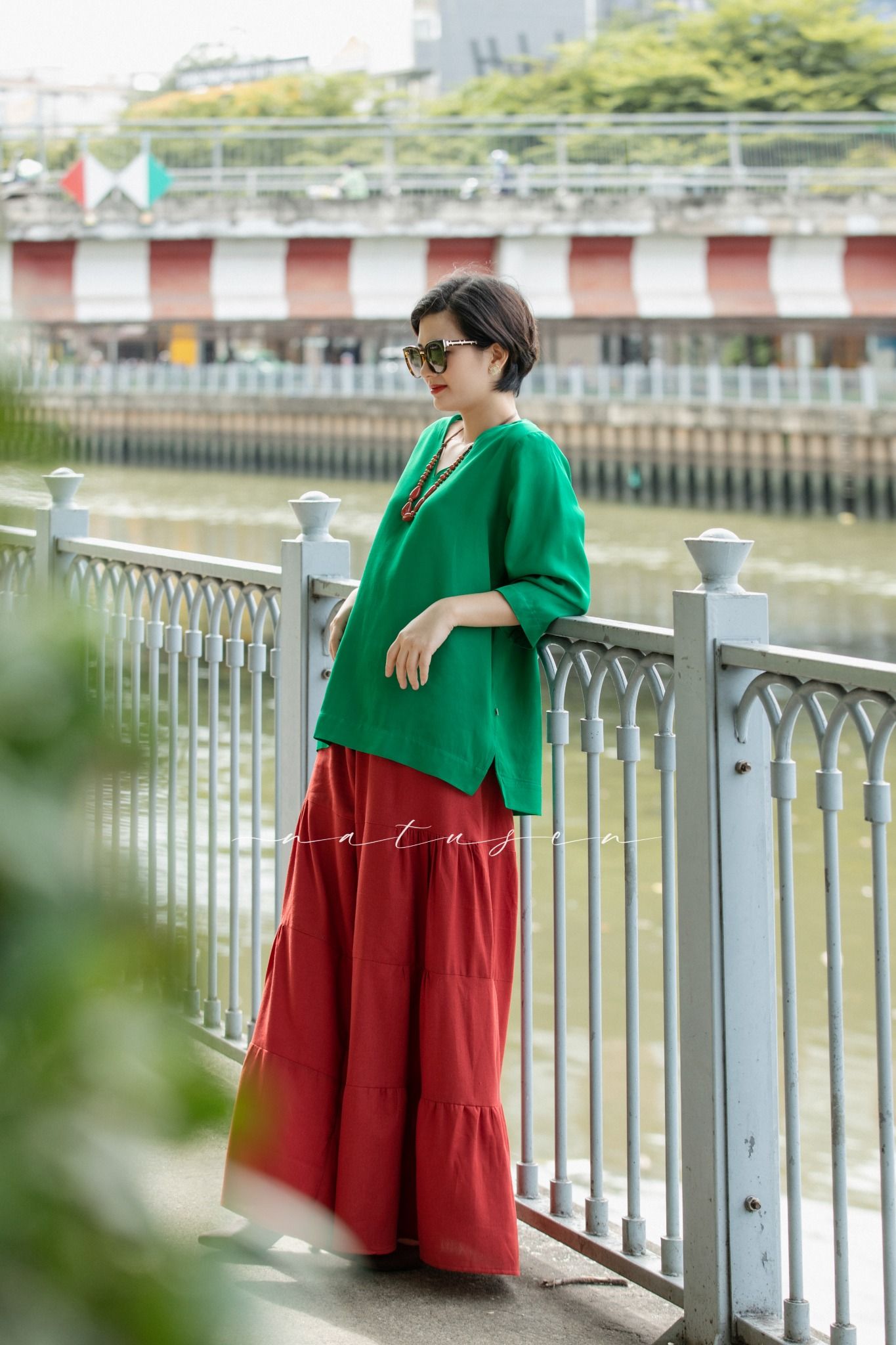 Áo boho tim xanh ve thêu tay Chim Sả