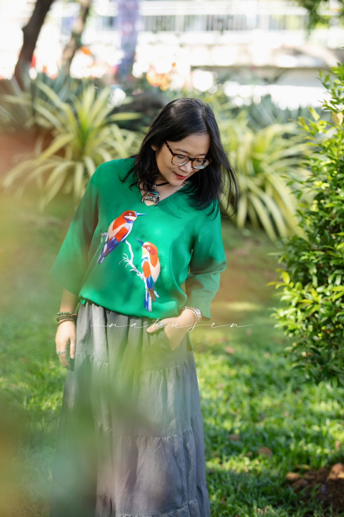 Áo boho tim xanh ve thêu tay Chim Sả